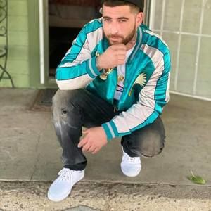 Meet your Posher, Thomas